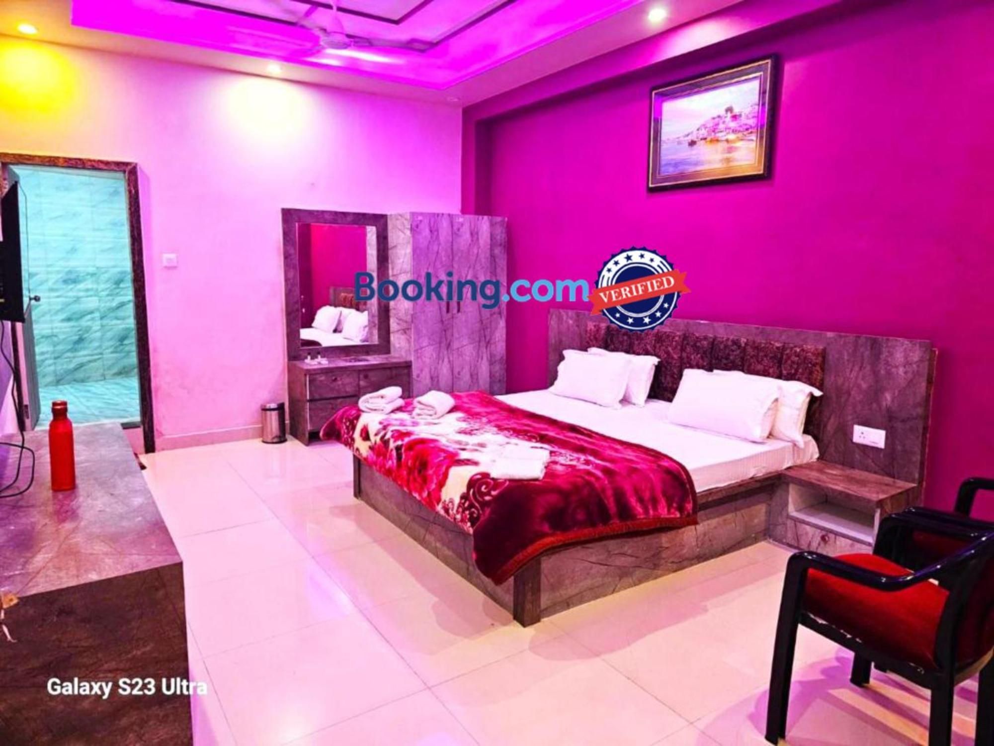 Hotel Kashi Inn Raj Ghat Waranasi Zewnętrze zdjęcie