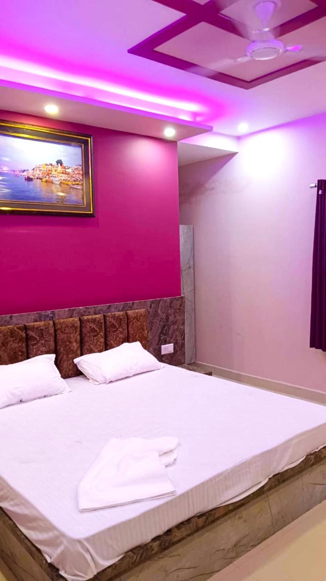 Hotel Kashi Inn Raj Ghat Waranasi Zewnętrze zdjęcie