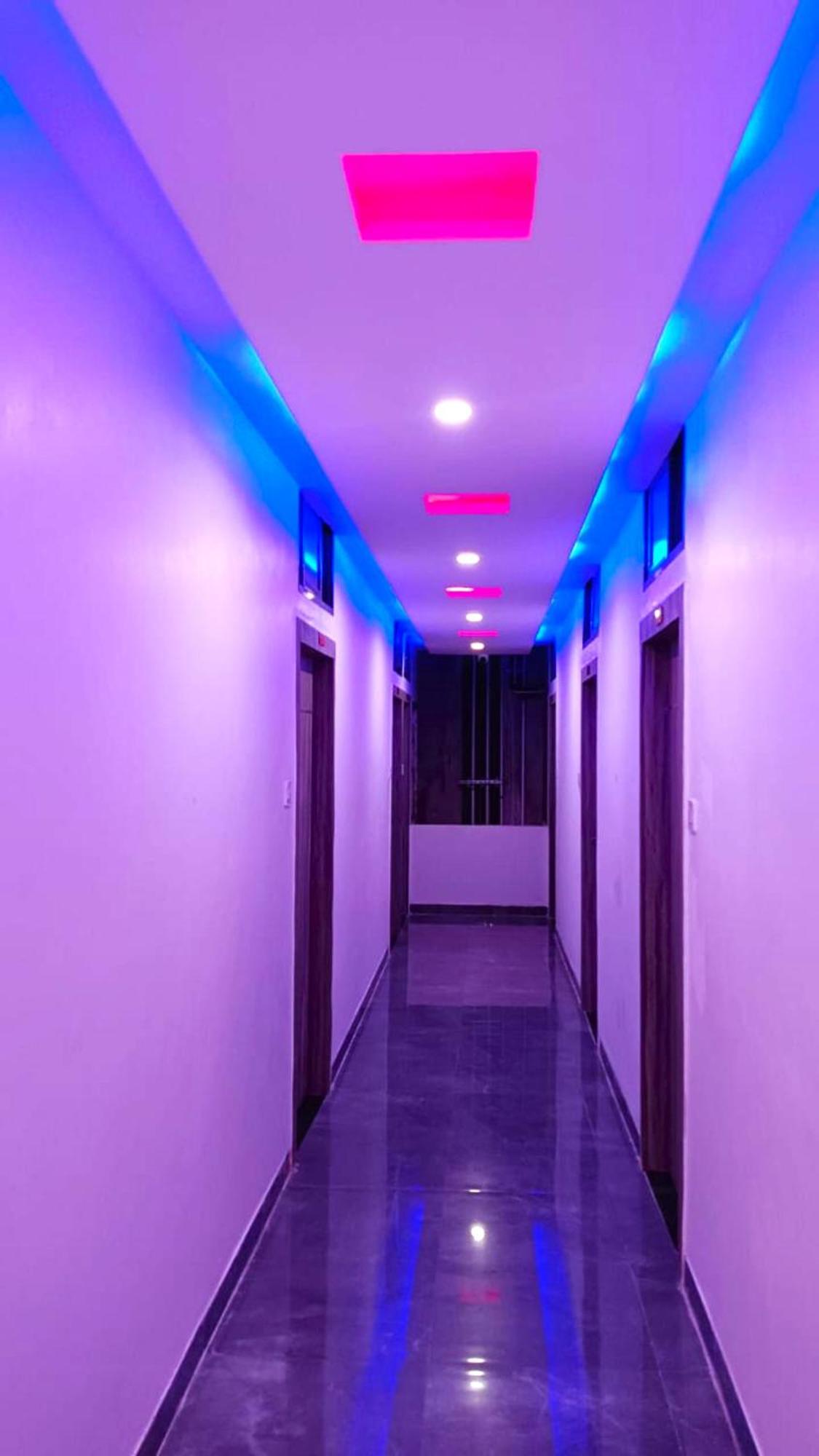 Hotel Kashi Inn Raj Ghat Waranasi Zewnętrze zdjęcie