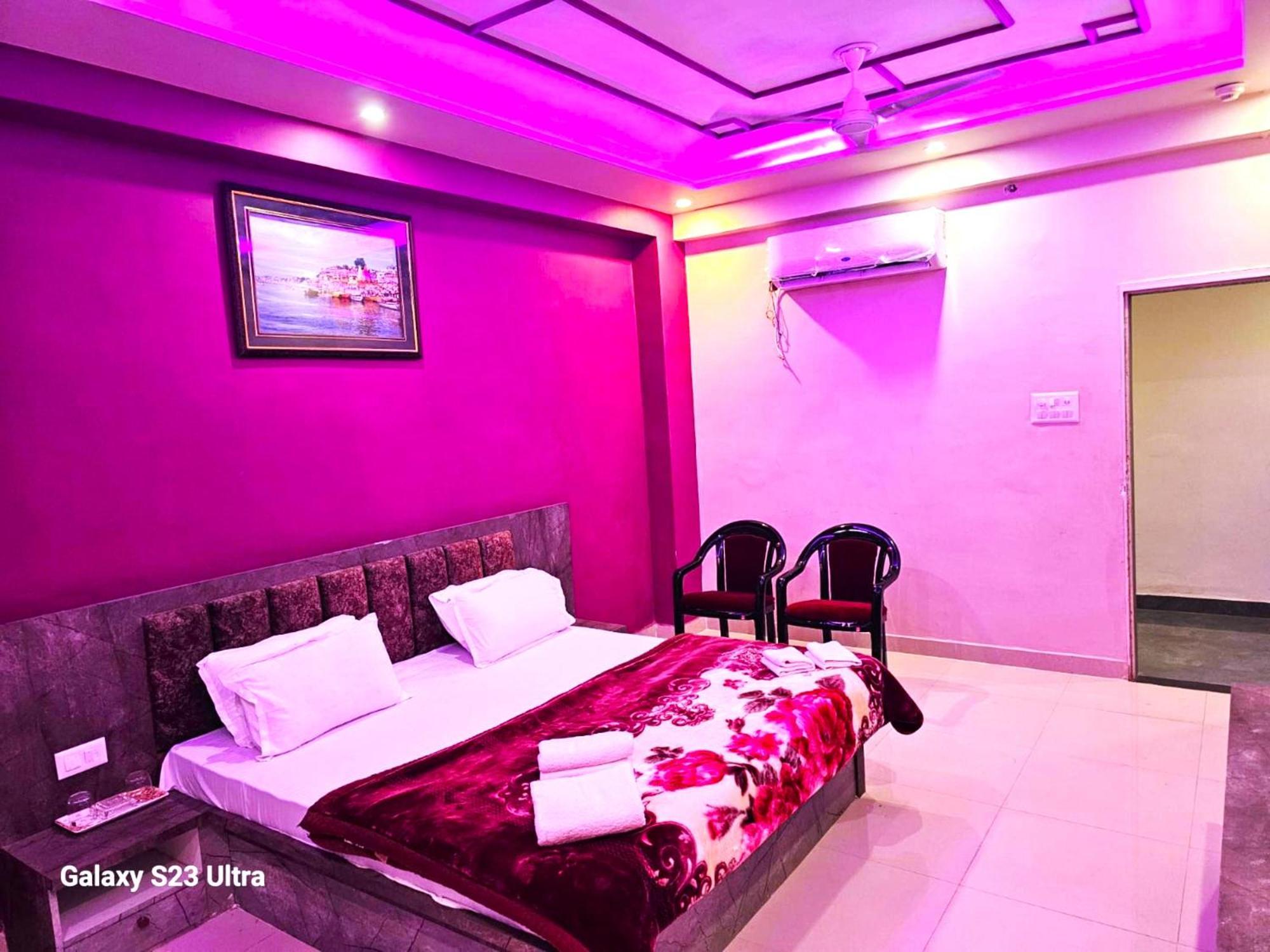 Hotel Kashi Inn Raj Ghat Waranasi Zewnętrze zdjęcie