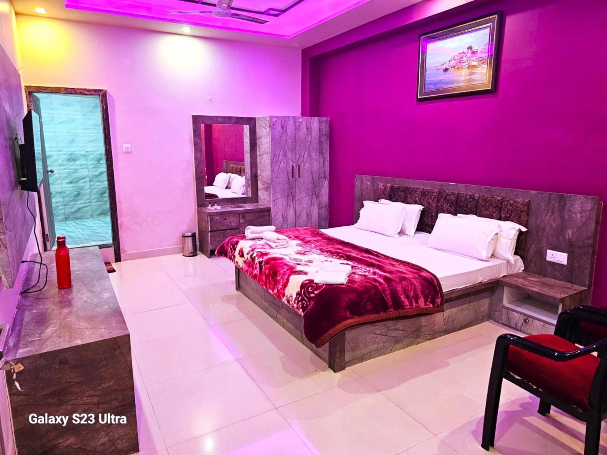 Hotel Kashi Inn Raj Ghat Waranasi Zewnętrze zdjęcie