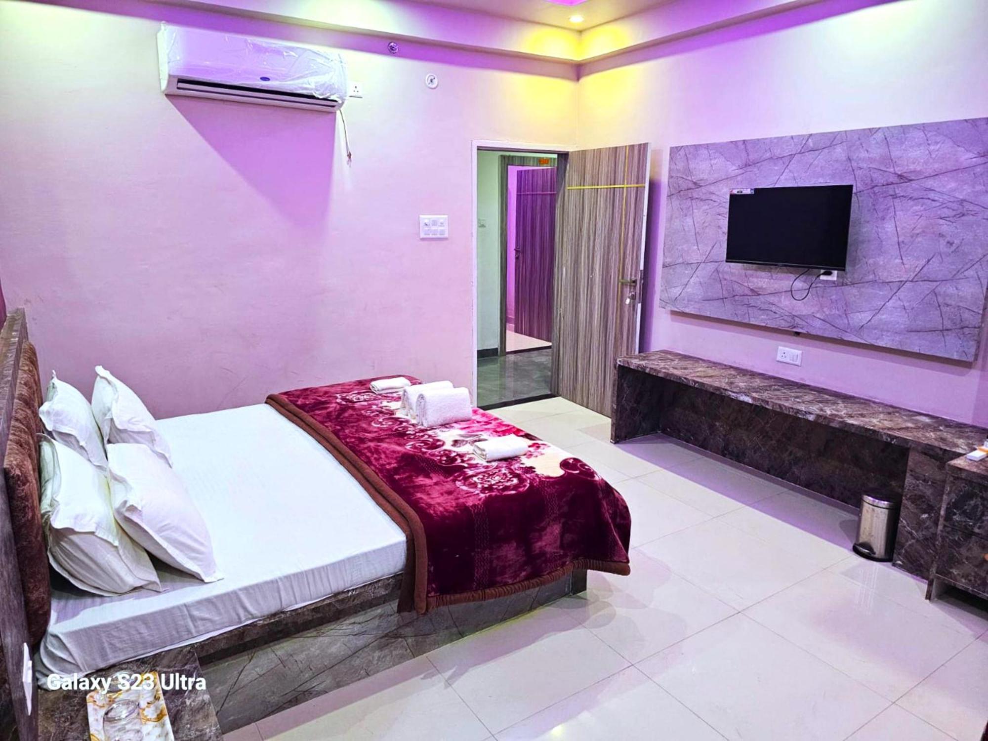 Hotel Kashi Inn Raj Ghat Waranasi Zewnętrze zdjęcie